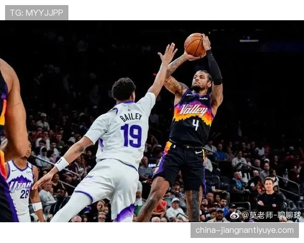 杰伦·格林突破能力提升助火箭拉开比分差距明显