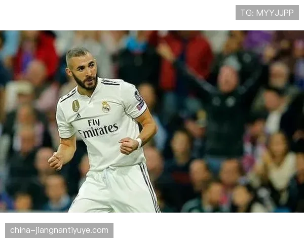 本泽马进球效率稳定性分析：是否被战术角色所限制？